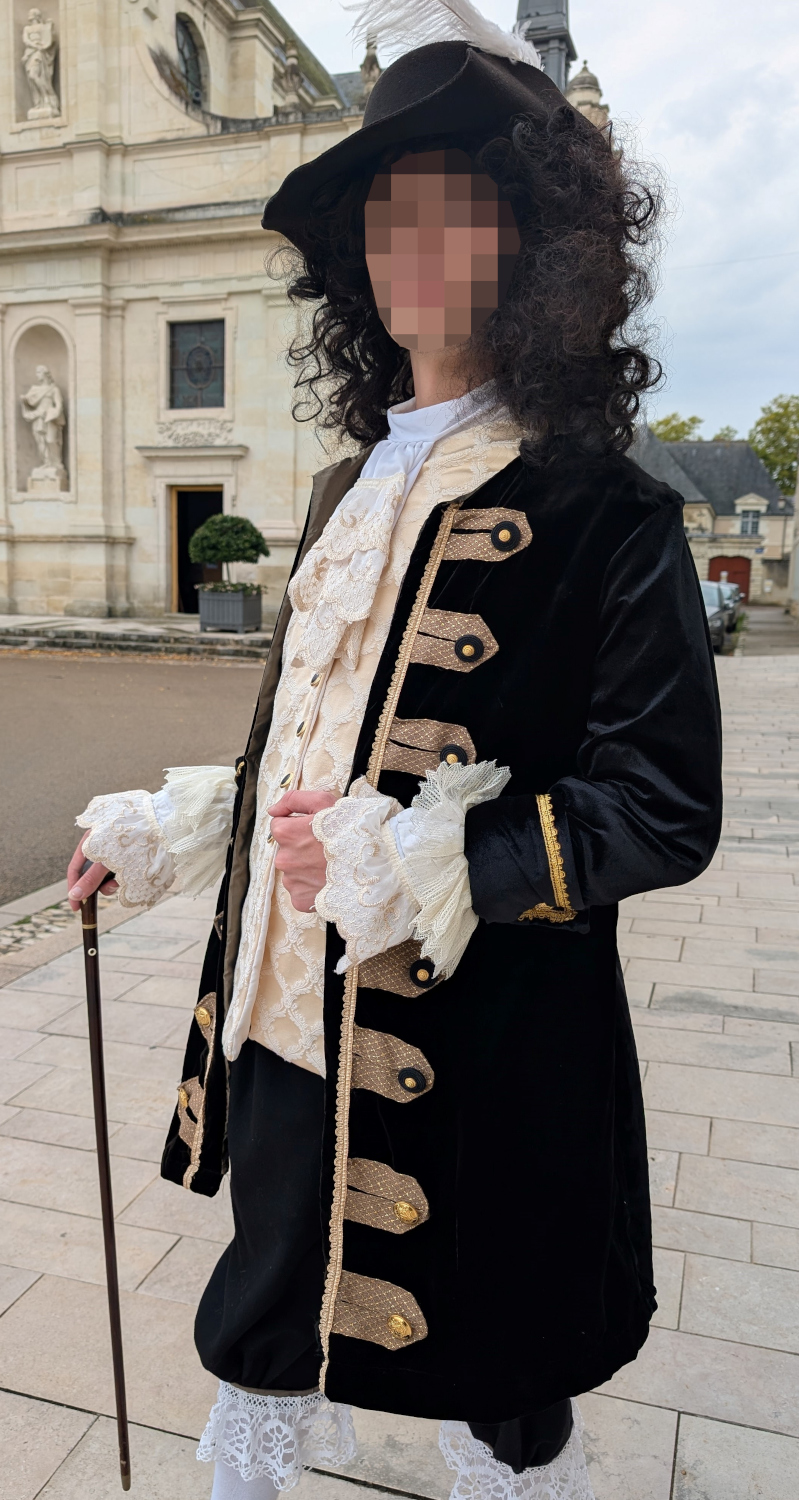 Costume de Monsieur de Basché
