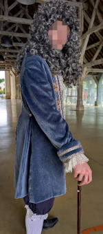 Vignette du costume du maréchal de Richelieu