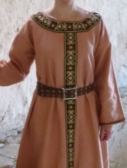 Detail of the Hermangarde of Eustrasie’s costume