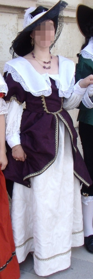 Costume de la duchesse de Descartes