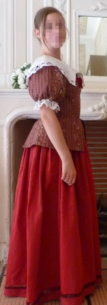 Costume de la baronne de Pouzauges