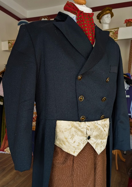 Détail du costume de Comte de Châtel