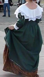 Détail du costume de la dame de Nitray