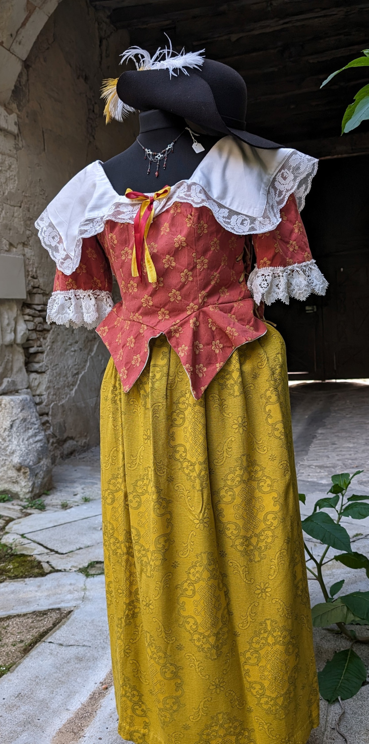 Costume de madame de Verneuil