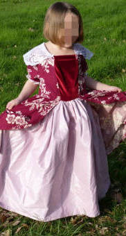 Vignette du costume de la marquise de La Tour
