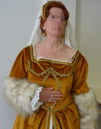 Detail of the Queen Claude's costume