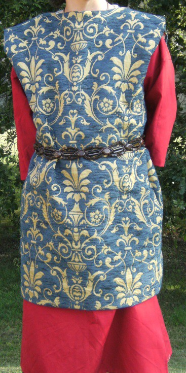 Détail du costume de Louis le Juste