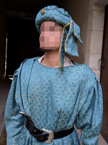 Détail du costume de Tanneguy du Chastel