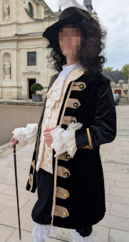 Vignette du costume de Monsieur de Basché