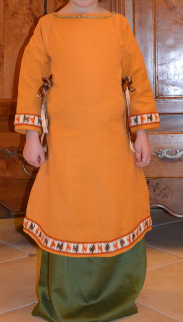 Détail du costume de la dame du Lac