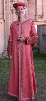Vignette du costume de Brunissende de Beauvau