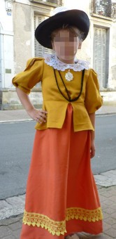 Vignette du costume de la milady de Richelieu